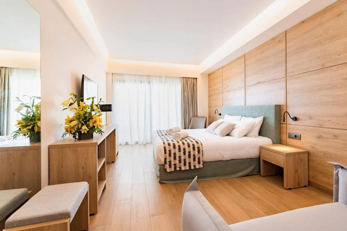 Image 1 of Acandia Hotel