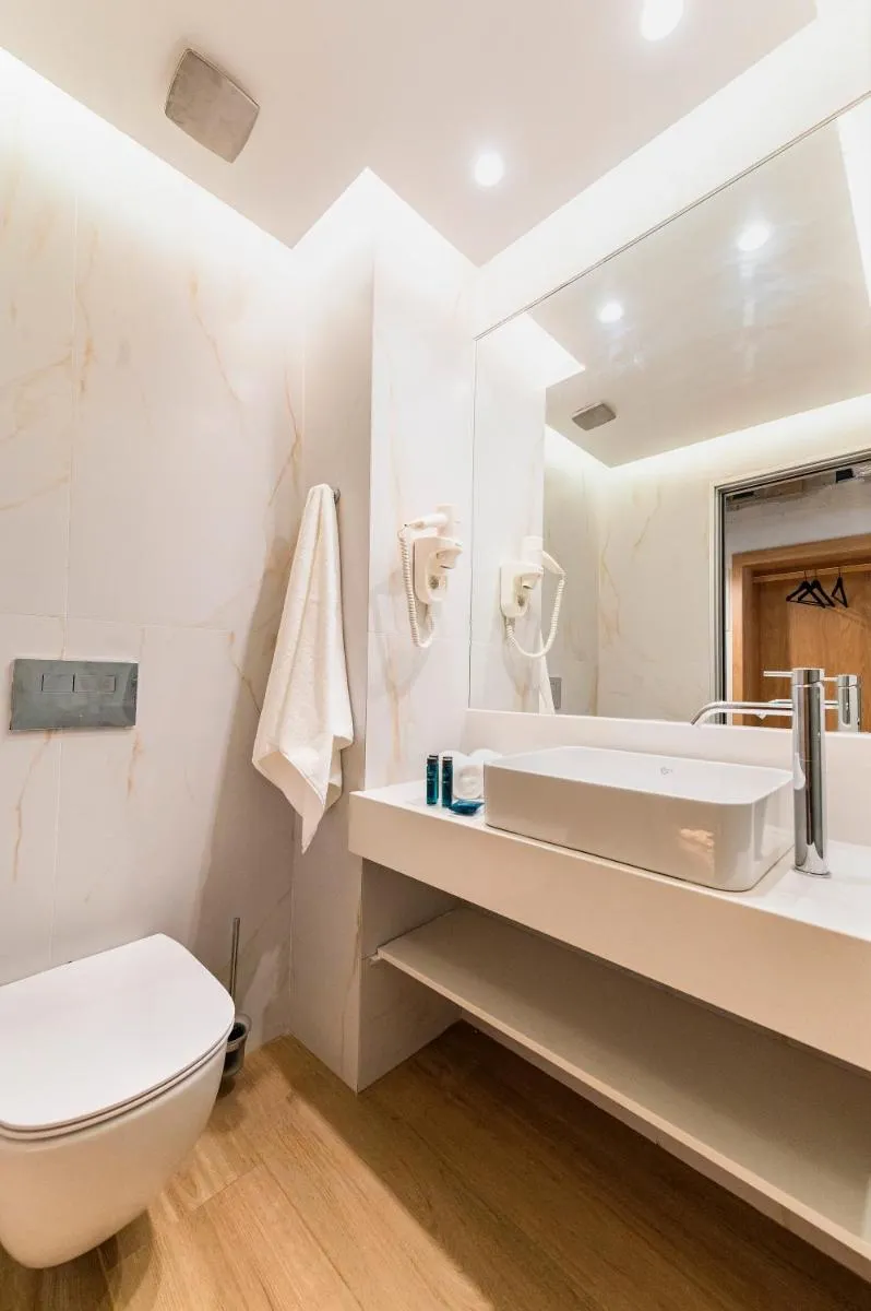 Image 3 of Acandia Hotel