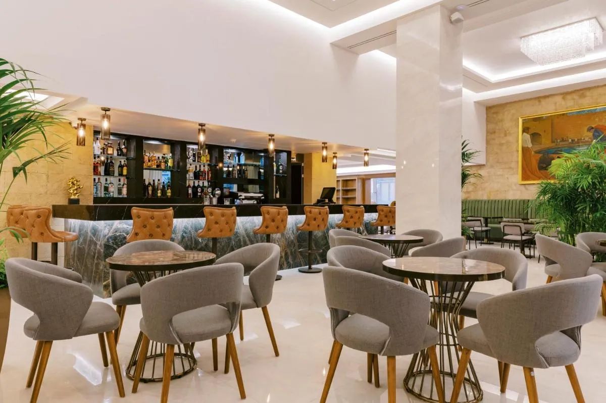 Image 2 of Acandia Hotel