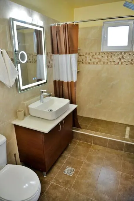 Image 4 of Afrodite’s Traditional House