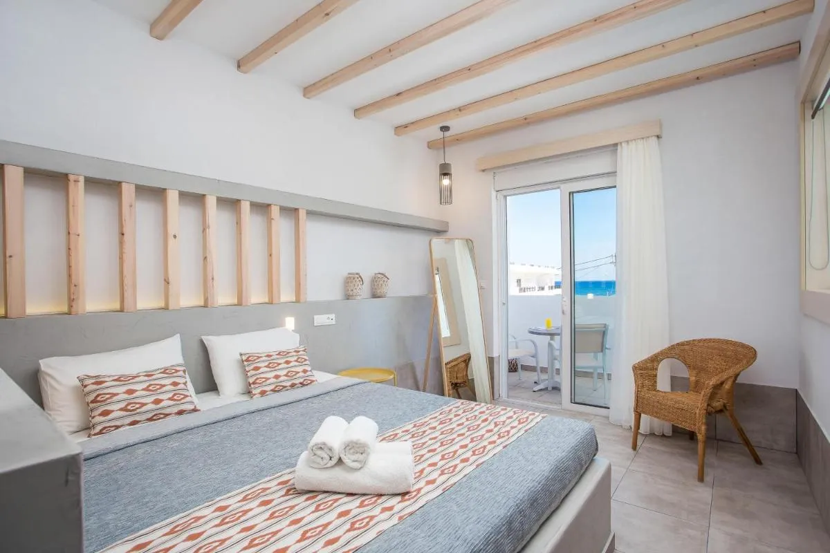 Image 6 of Alexander Studios & Suites – Adults Only