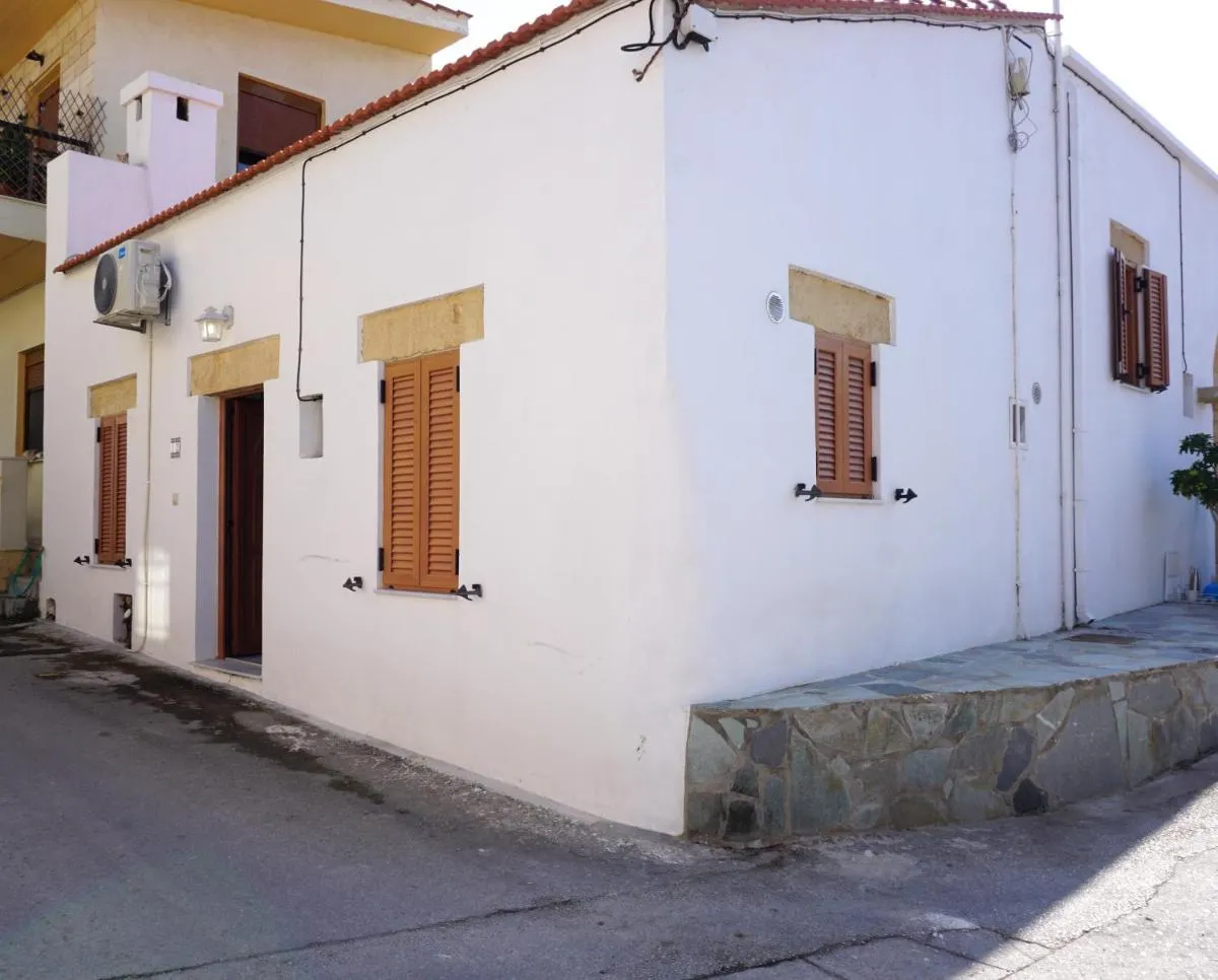 Image 1 of Alicia’s Traditional Home In Paradisi