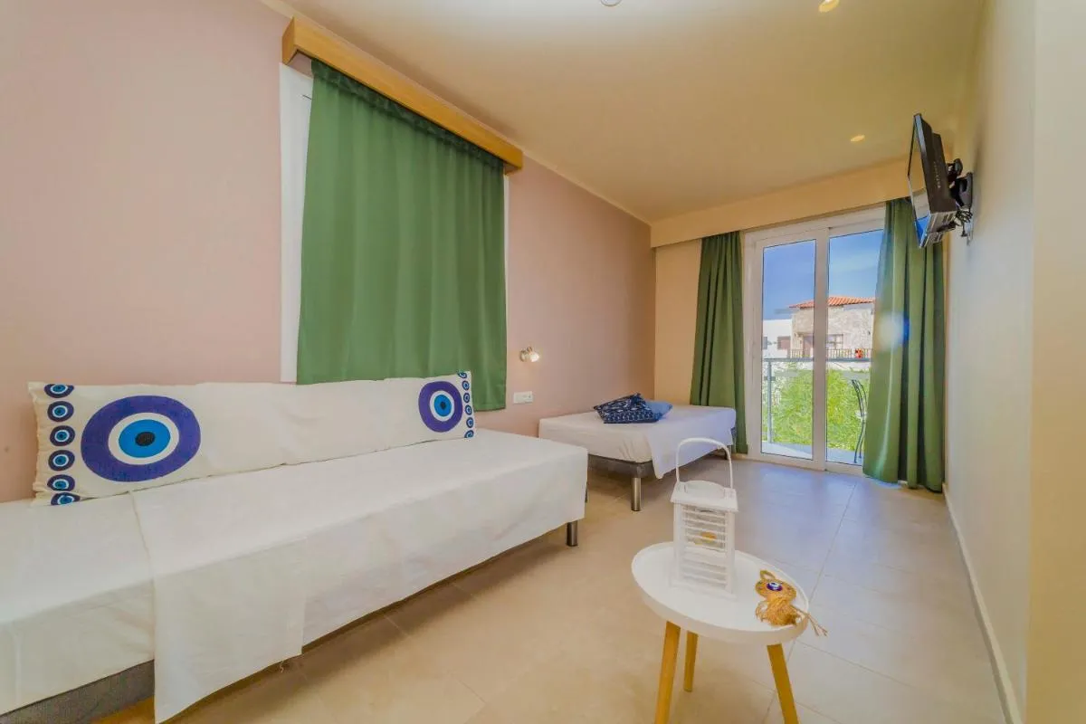 Image 1 of Amaryllis front beach hotel