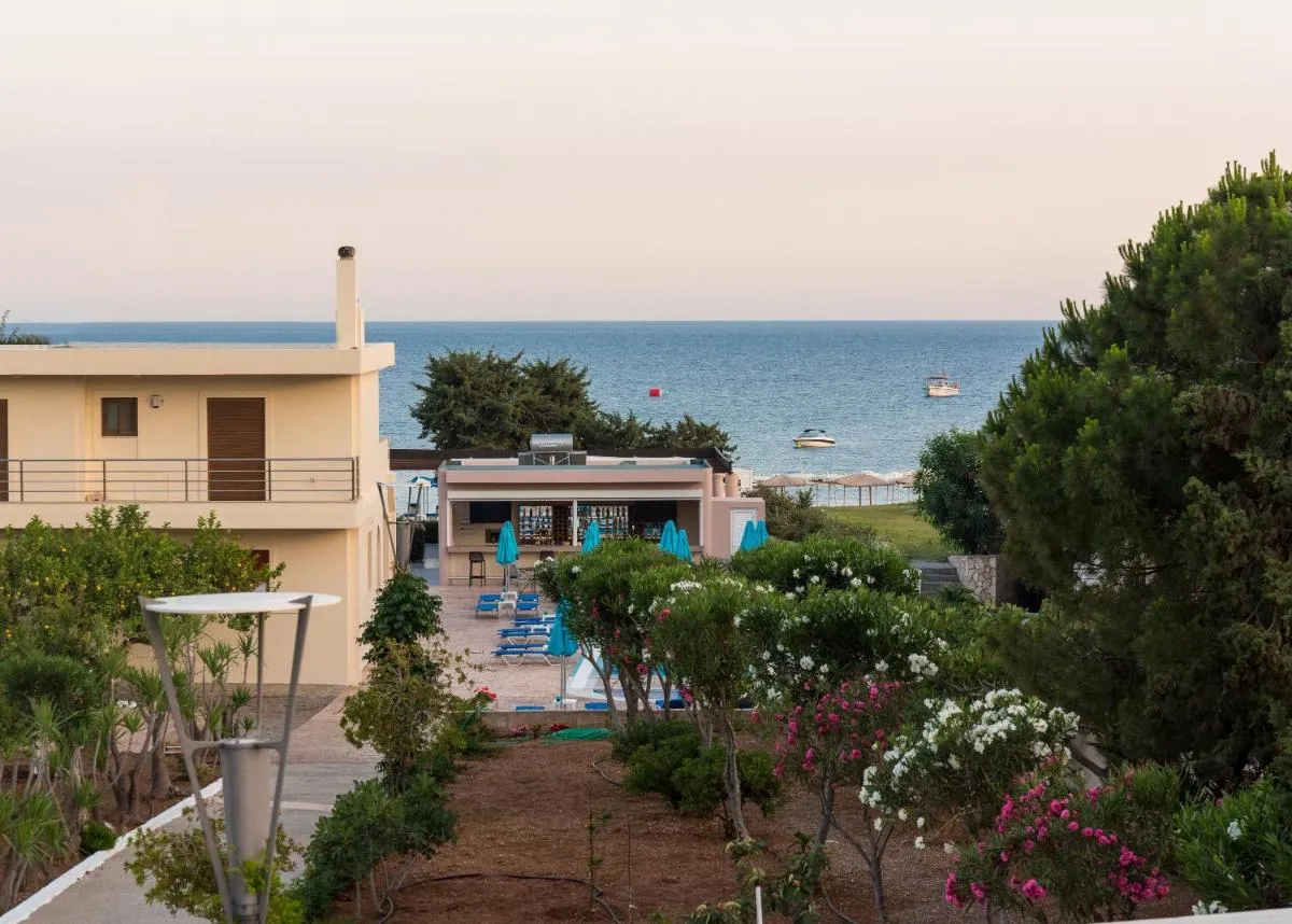 Image 6 of Amaryllis front beach hotel