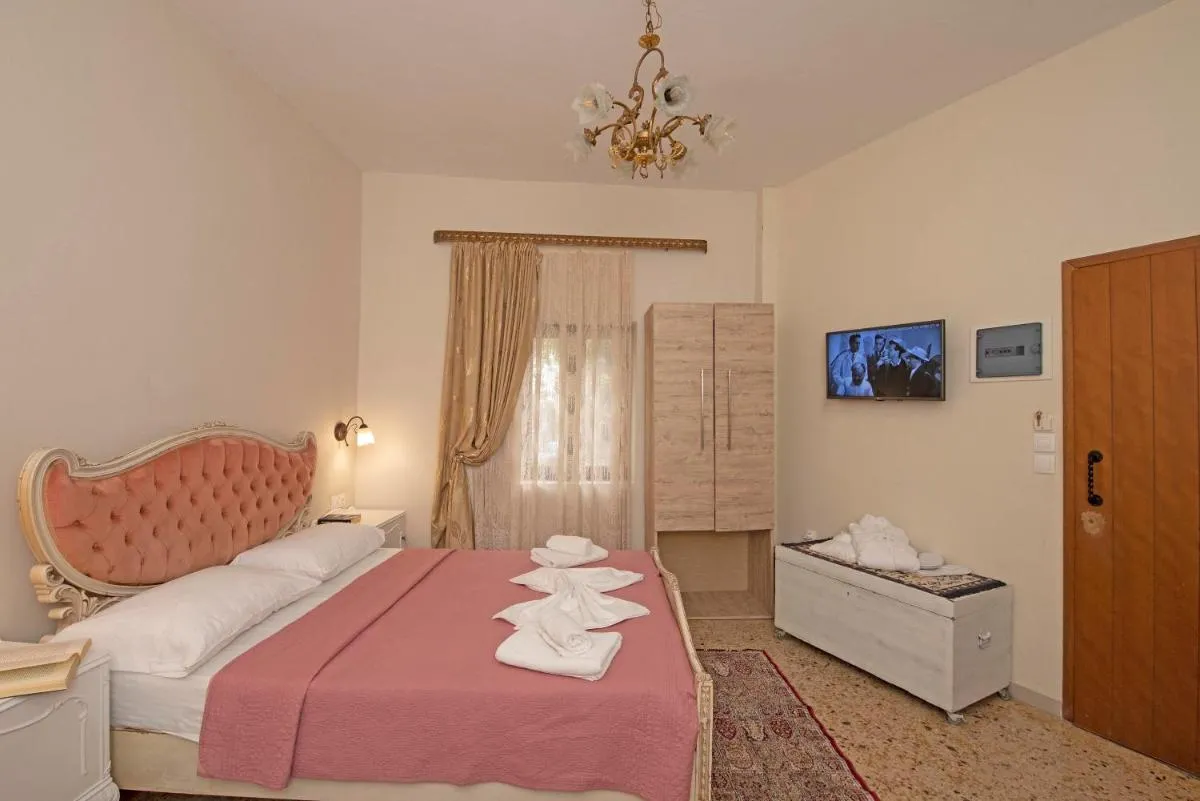 Image 1 of Arionos Rooms – Old Town