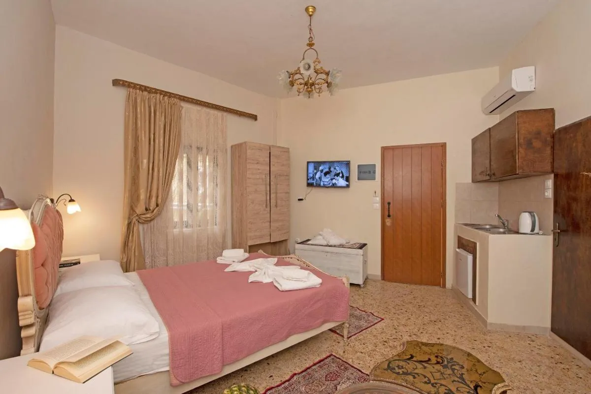 Image 4 of Arionos Rooms – Old Town