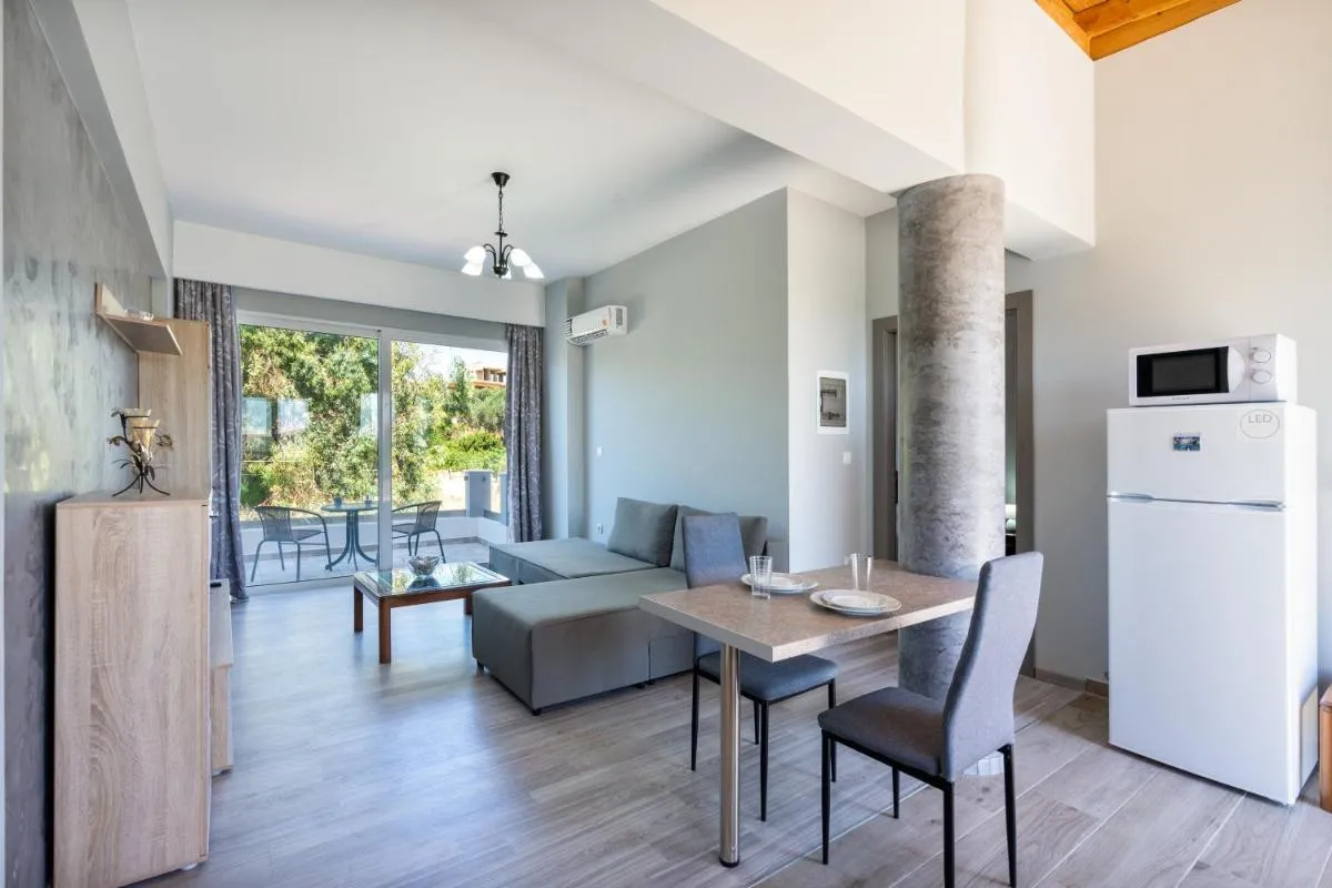 Image 3 of Aristos Garden Apartments