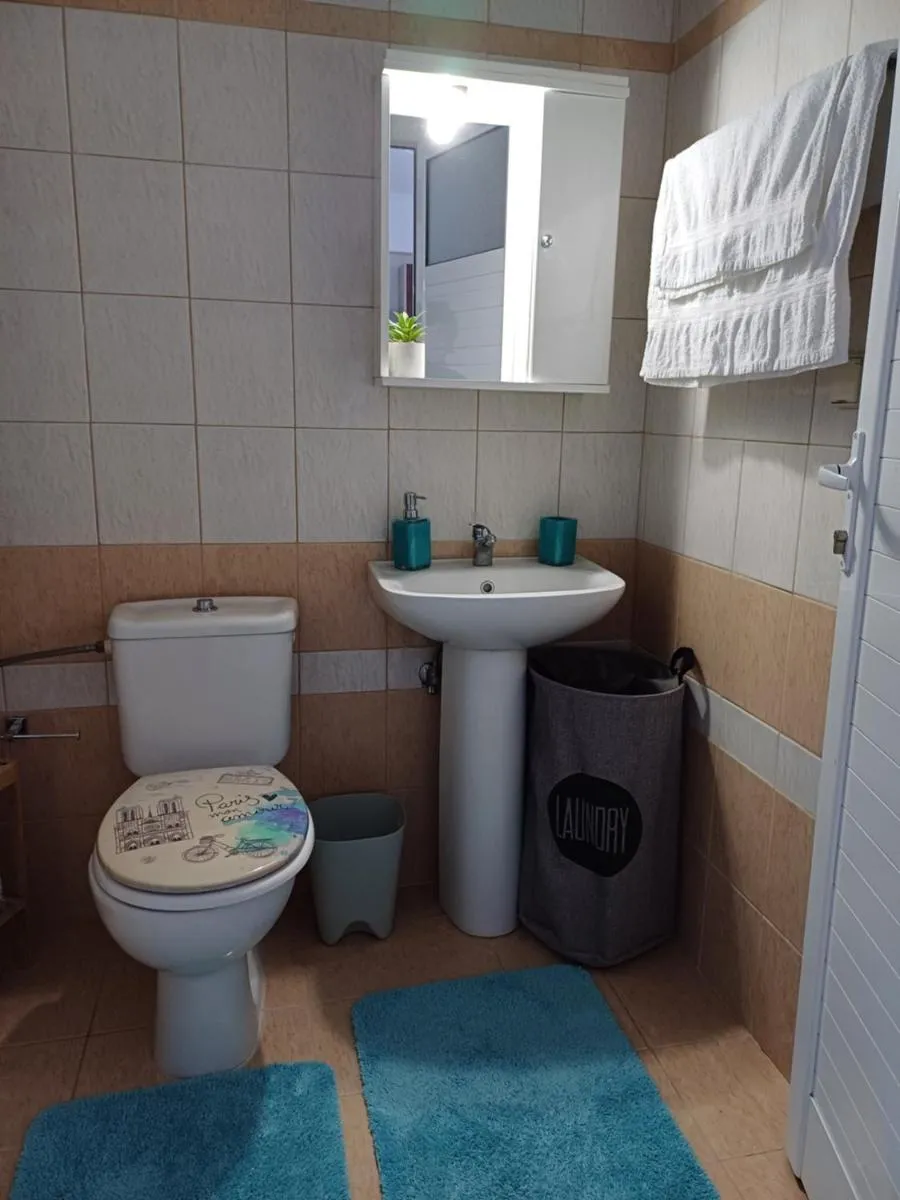 Image 2 of Artemisia Apartment