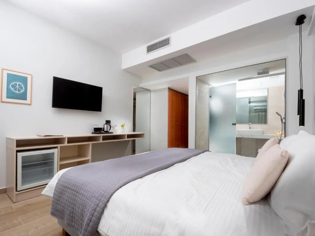 Image of Athena Hotel