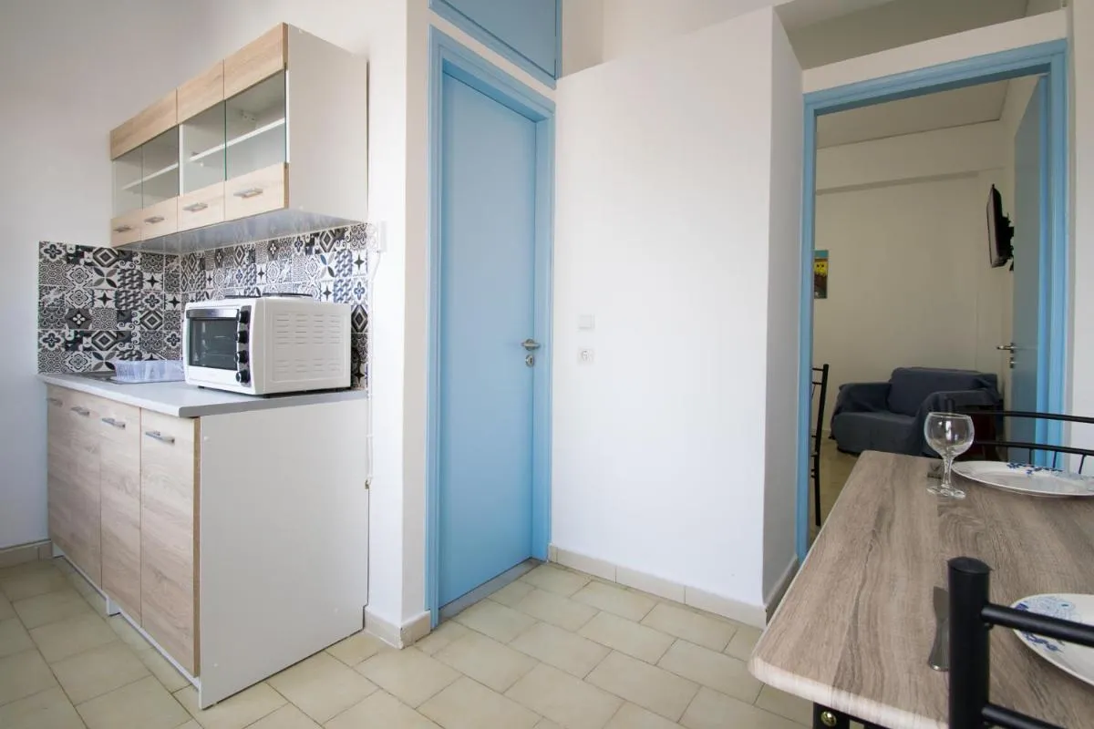 Image 6 of CHAMBRE BLANCHE
