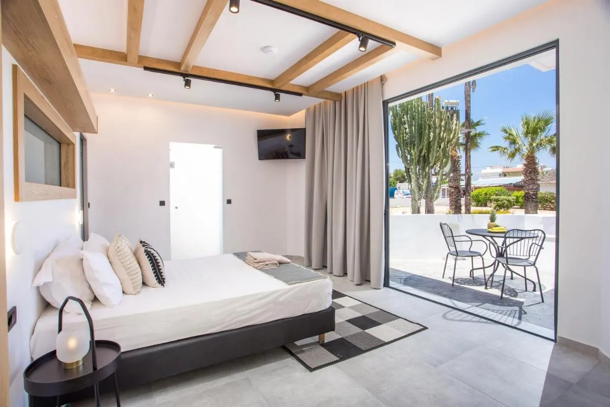 Image 1 of Cactus Suites
