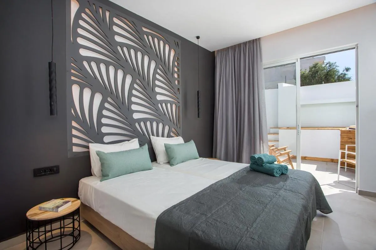 Image 5 of CasaStavris – Aparts & Pool Suites