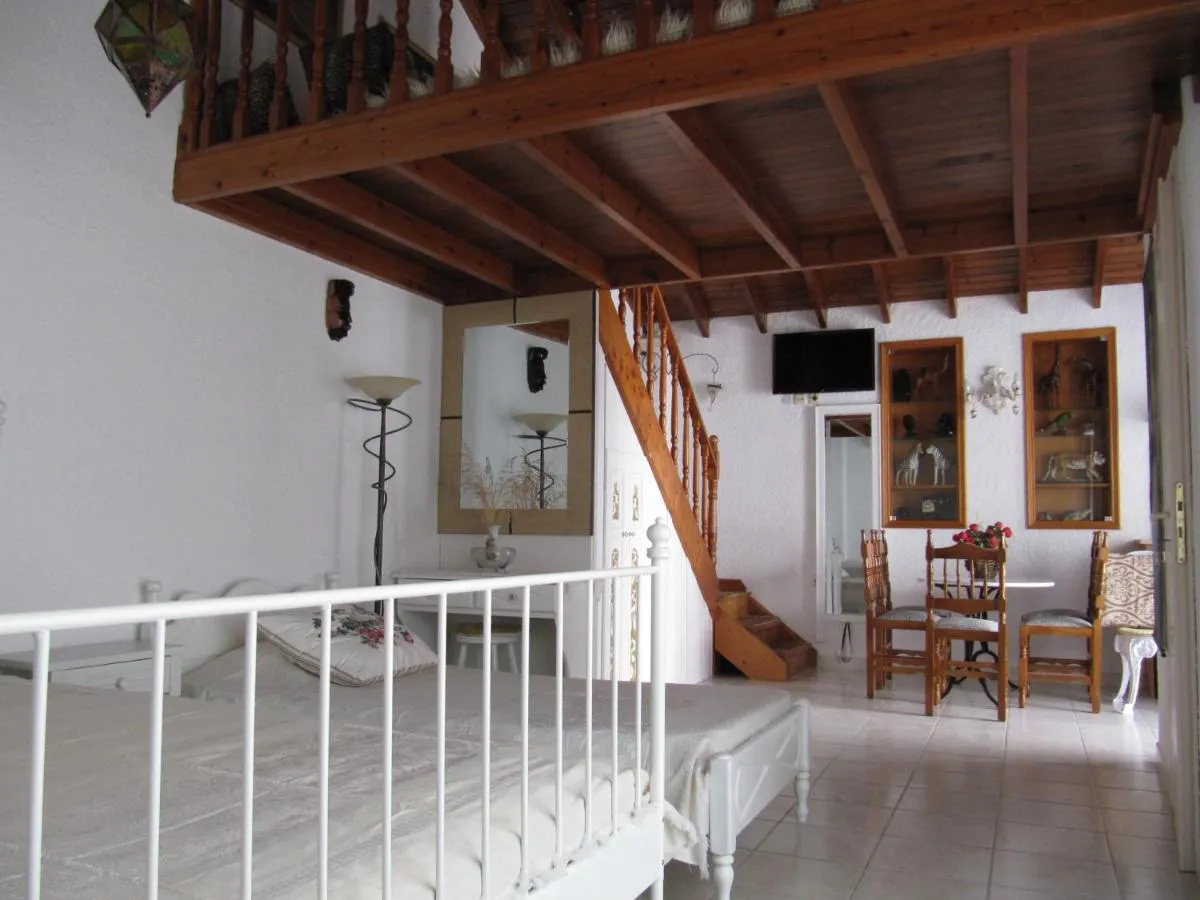 Image 3 of Castellino Studios