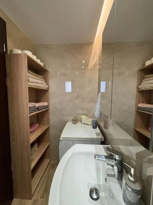 Image 2 of Charming 2-bed house in Kremasti