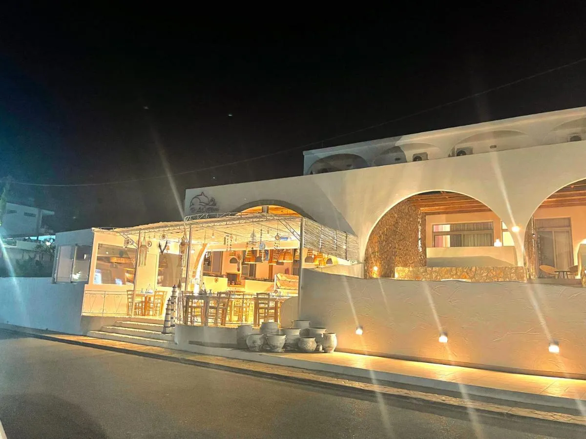 Image 2 of Delfini Beach Hotel & Suites
