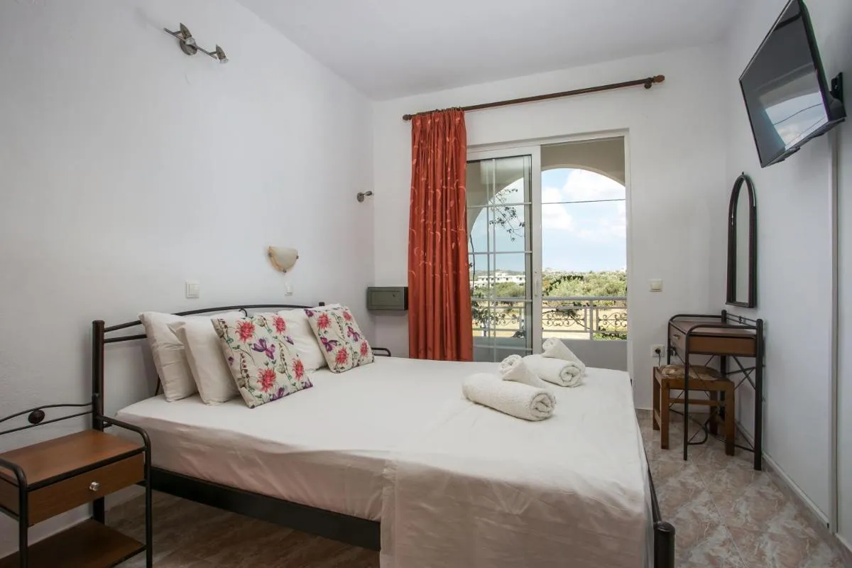 Image 4 of Dimitris studios & apartments