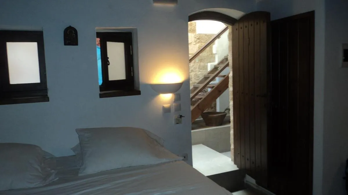 Image 6 of Domus Studios