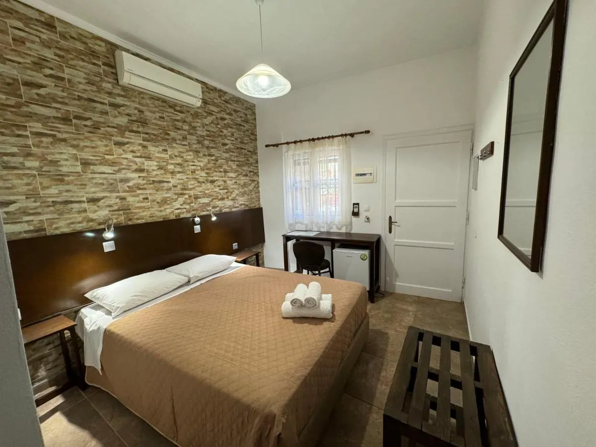 Image 2 of Eleni Rooms