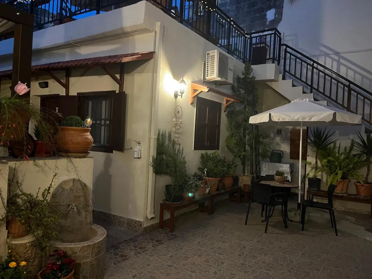 Image 6 of Eleni Rooms