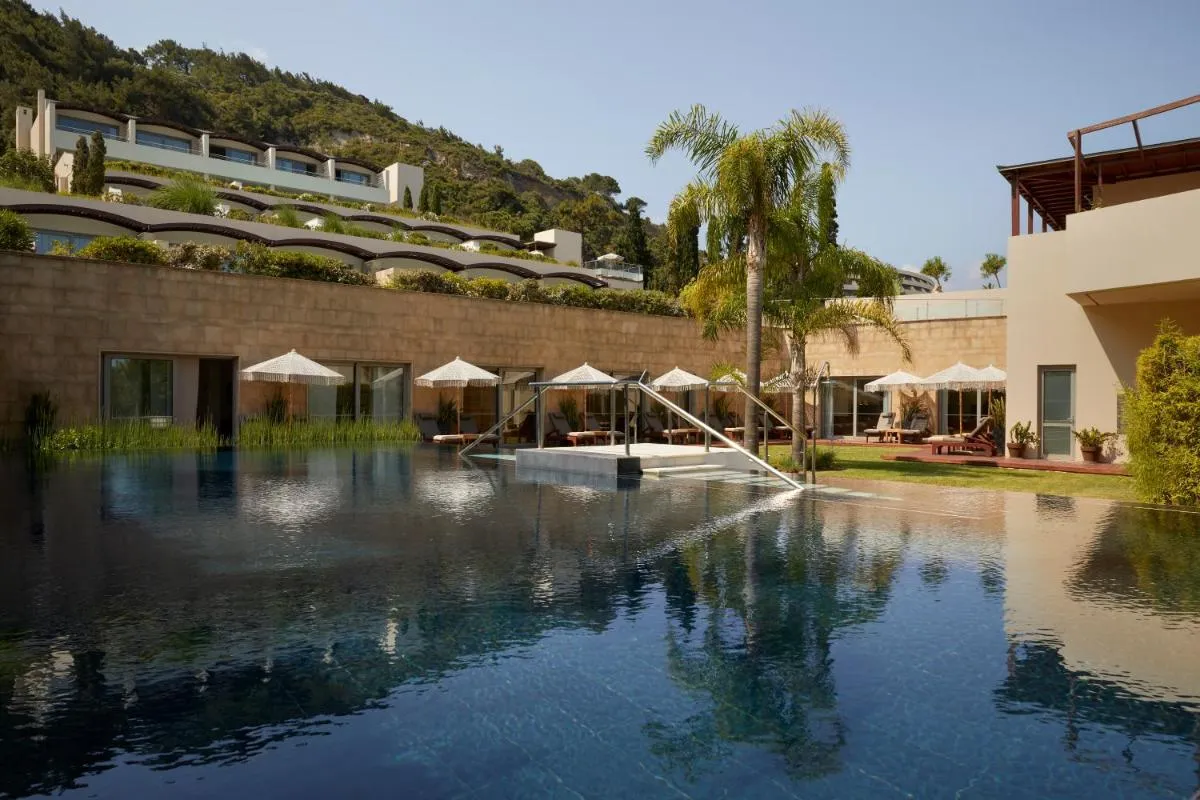 Image 2 of Elite Suites by Rhodes Bay