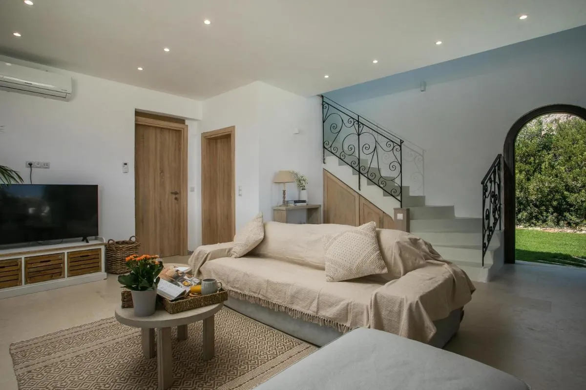 Image 2 of Emarmene Sea View & Mountain Hideaway near Faliraki and Airport