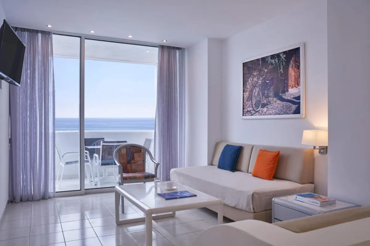 Image 4 of Epsilon Hotel Apartments