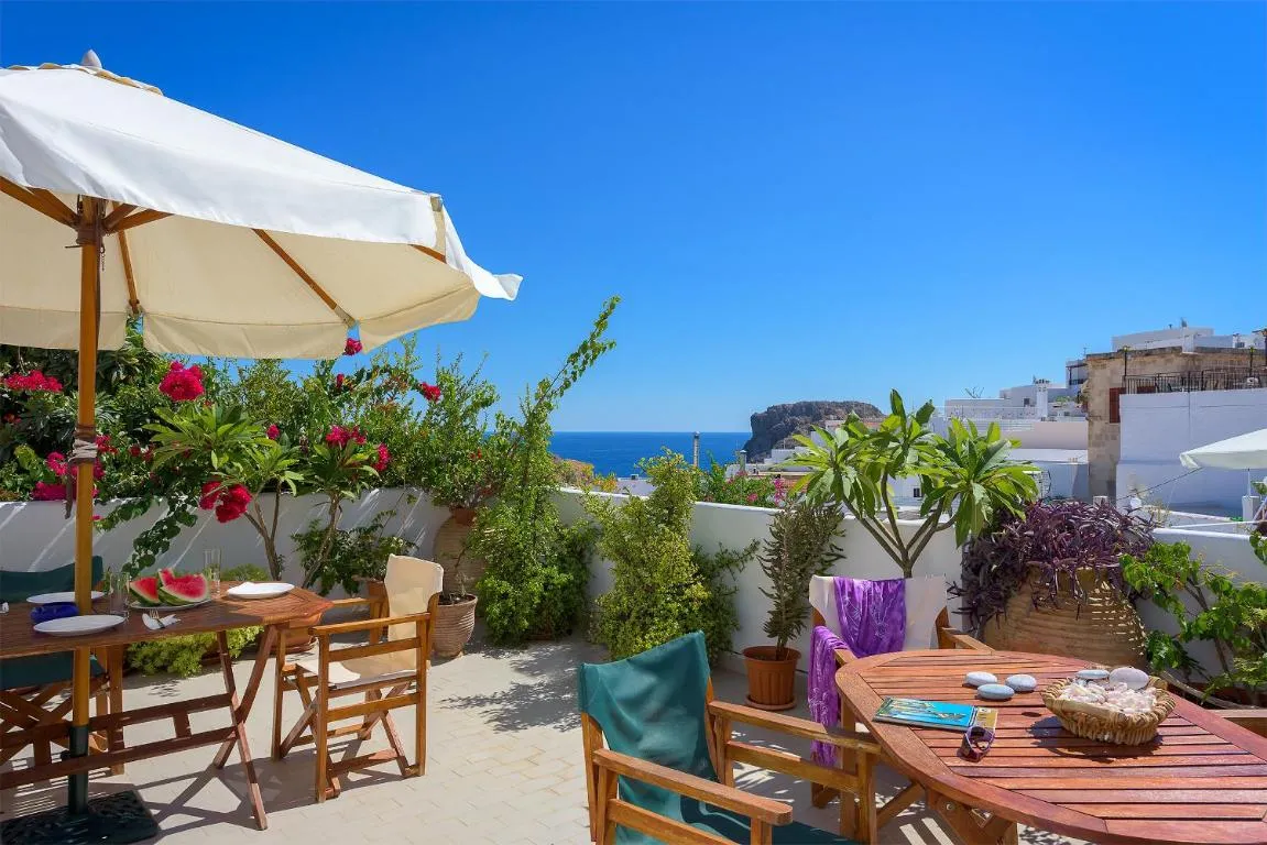 Image of Erato Apartments