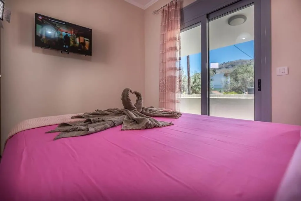 Image 5 of Extreme House