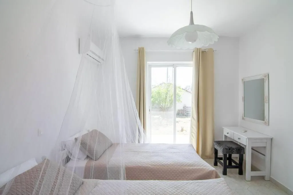 Image 5 of Fotis House 2
