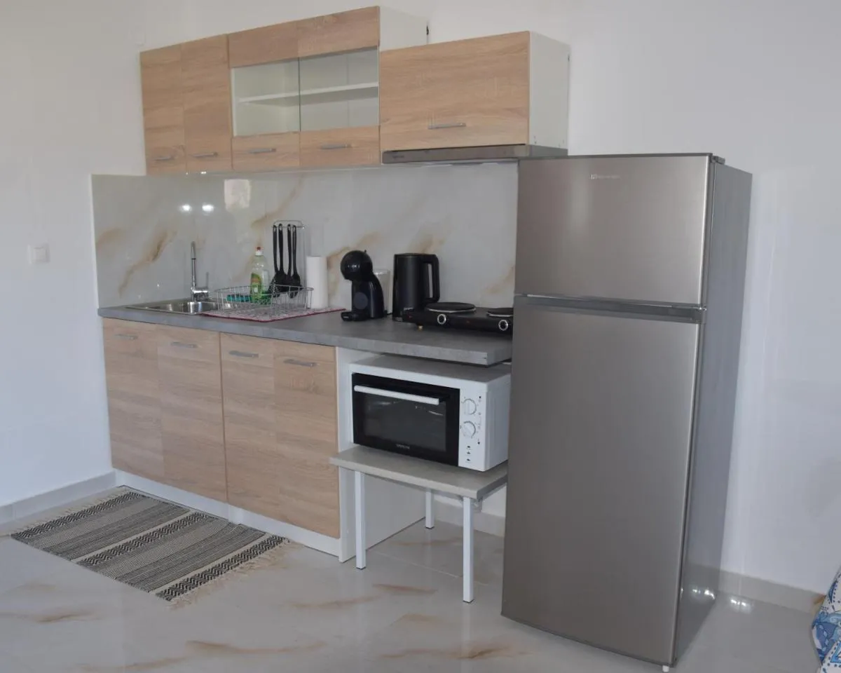 Image 2 of Gemini Apartment