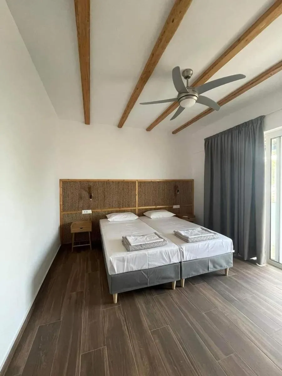 Image 3 of Gennadi Beach Apartments