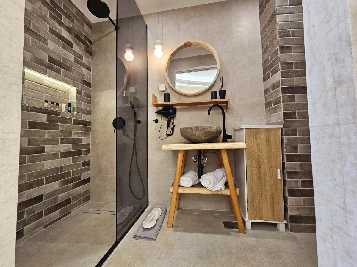 Image 1 of Golden City Center Suites