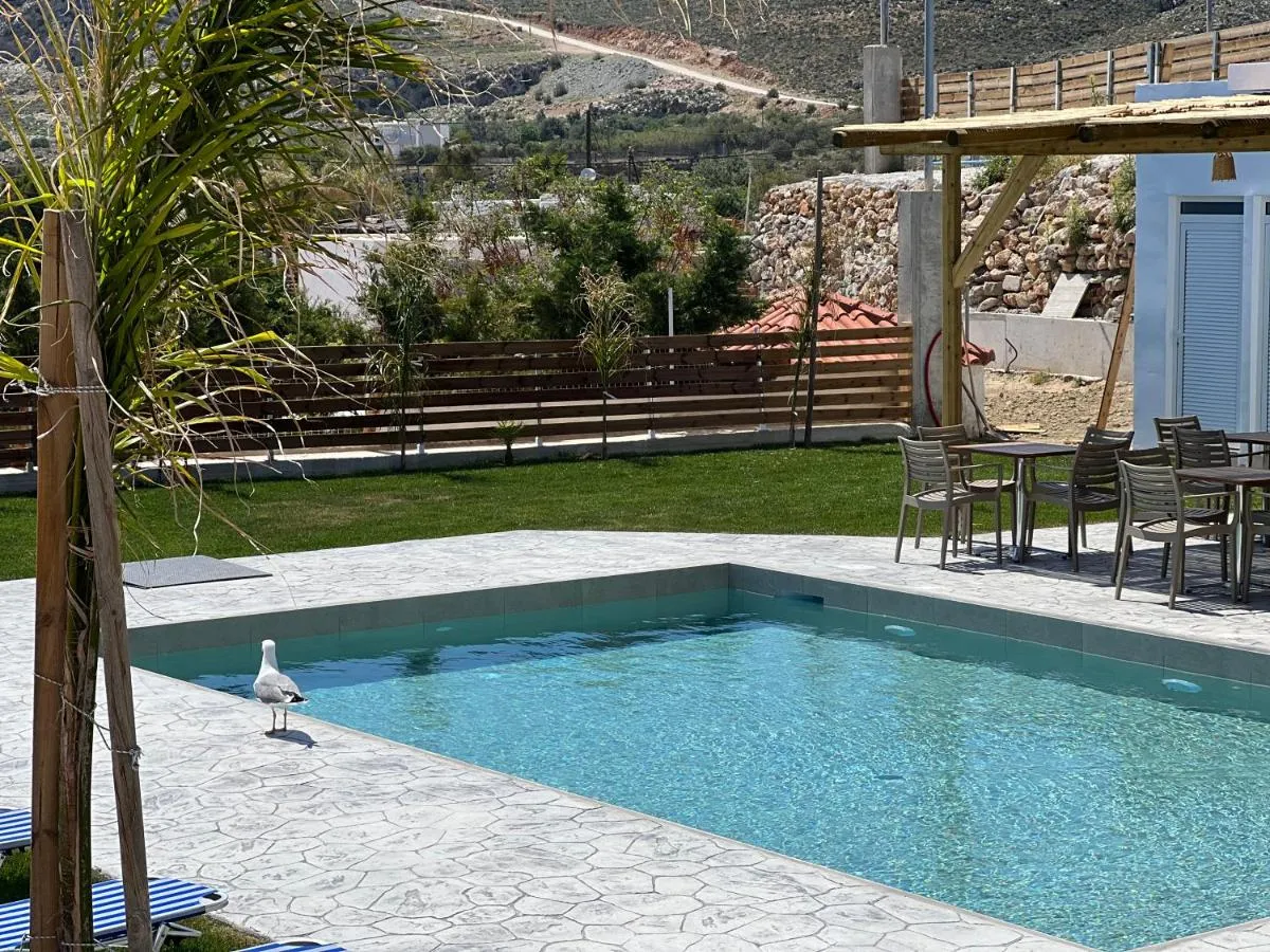 Image 1 of Grande Blue Suites with private bay