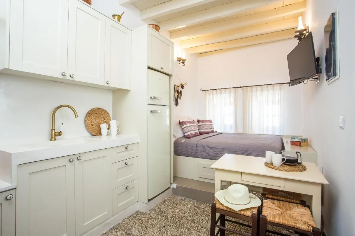 Image 3 of Heritage Luxury Suites