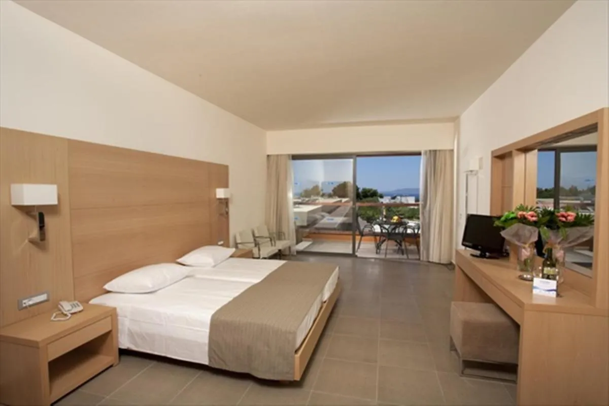Image 1 of Island Blue Hotel