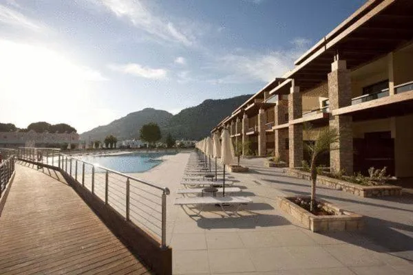 Image 5 of Island Blue Hotel