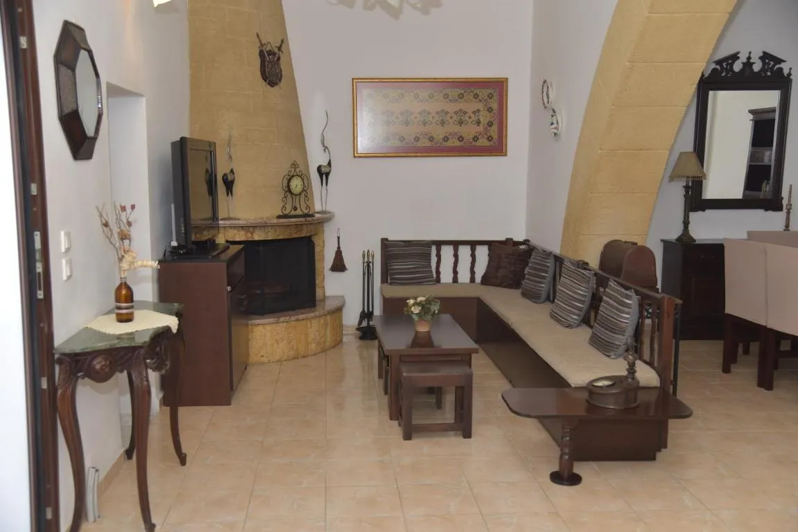 Image of KAMARA traditional house