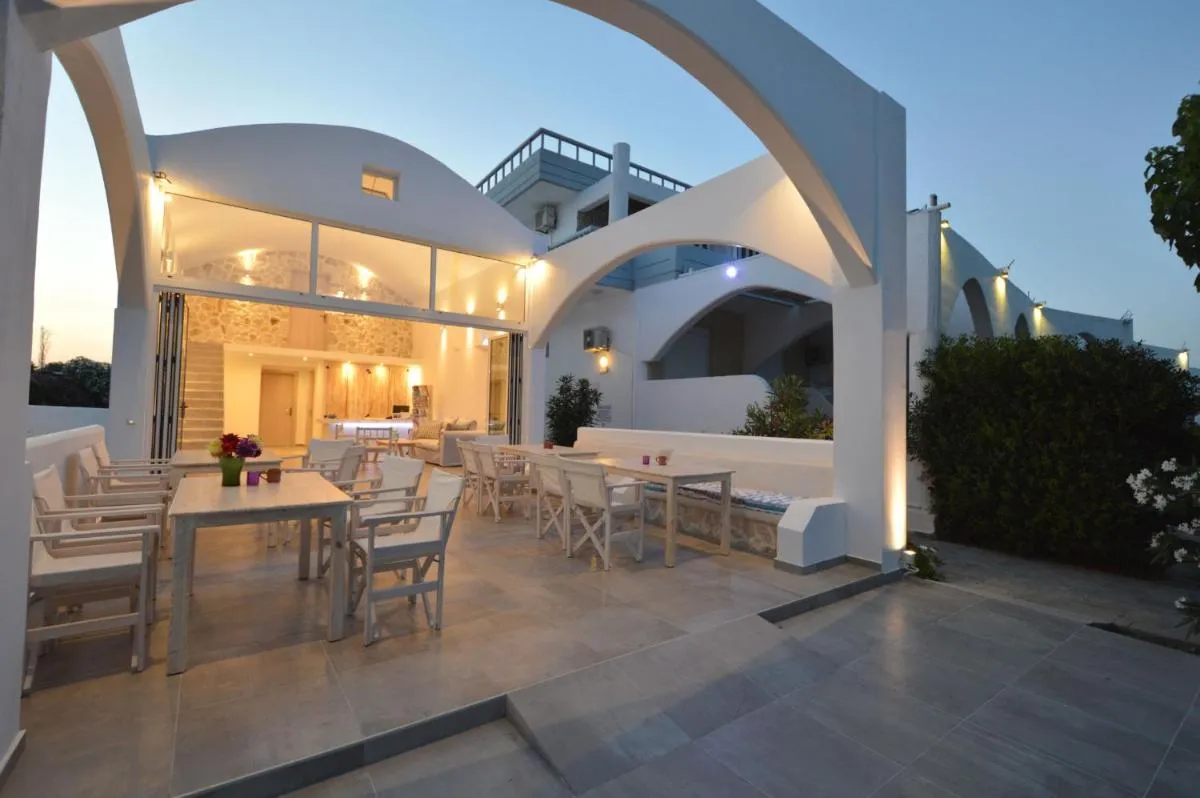 Image 2 of Kathara Bay Apartments