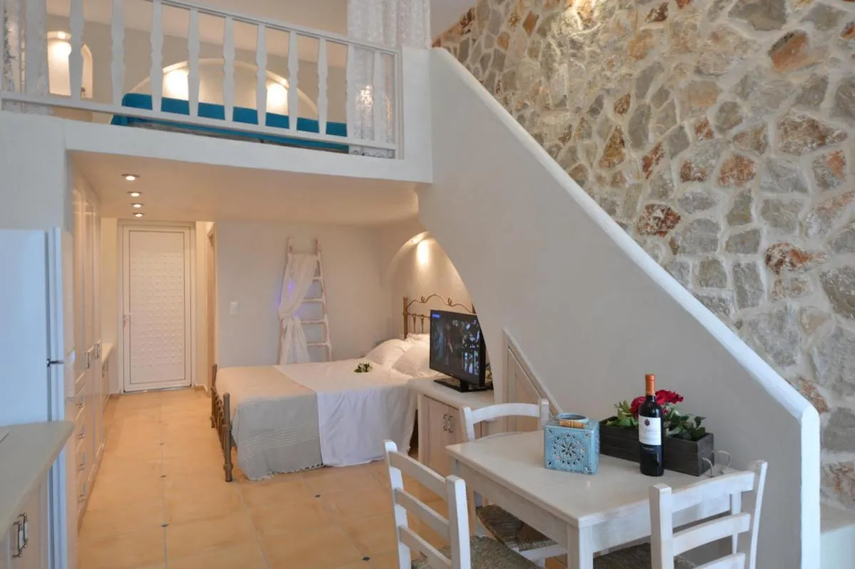 Image 3 of Kathara Bay Apartments