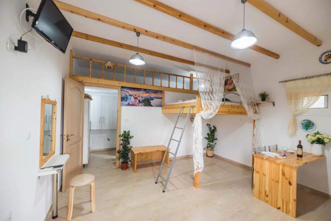 Image of Manolis Studio