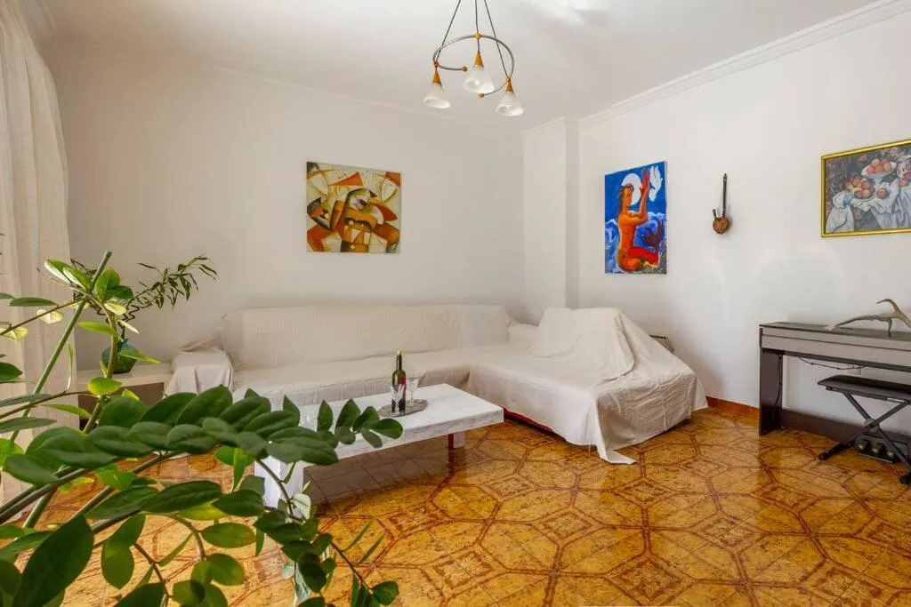 Image 3 of Marenia’s sea echo downtown apt