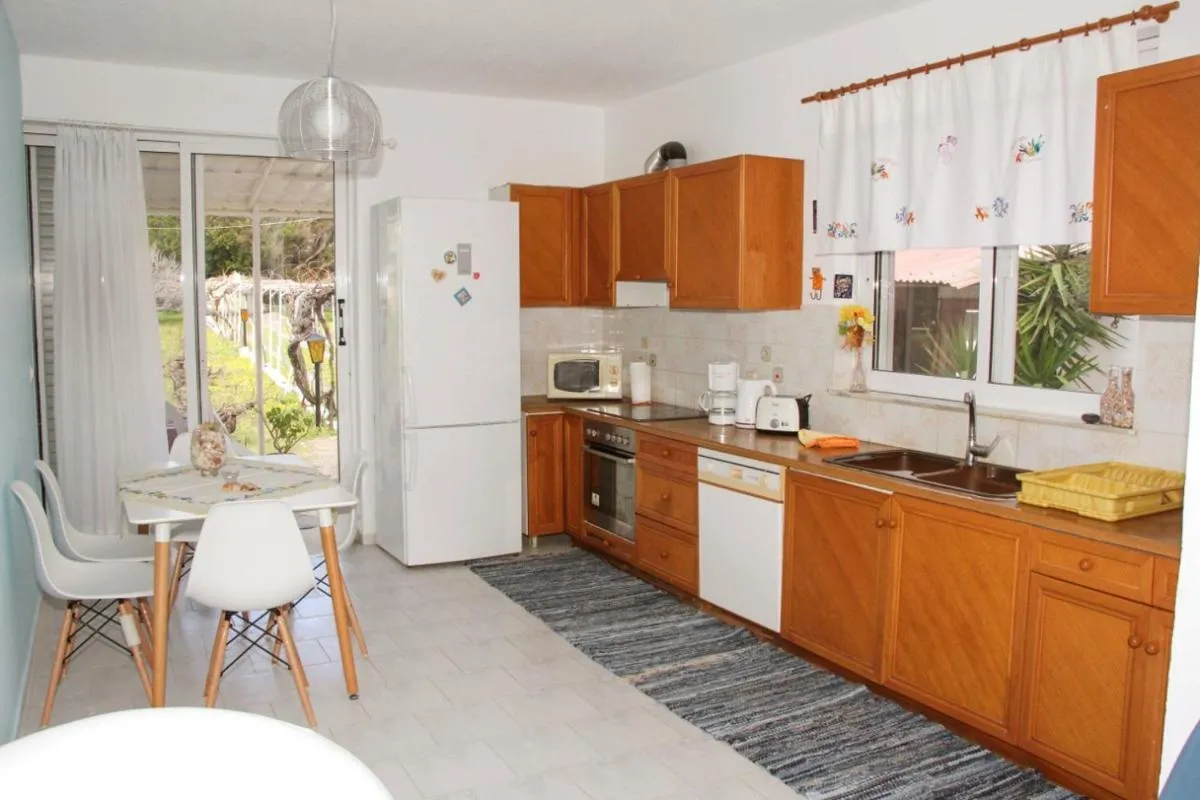 Image 2 of Marina Beach House