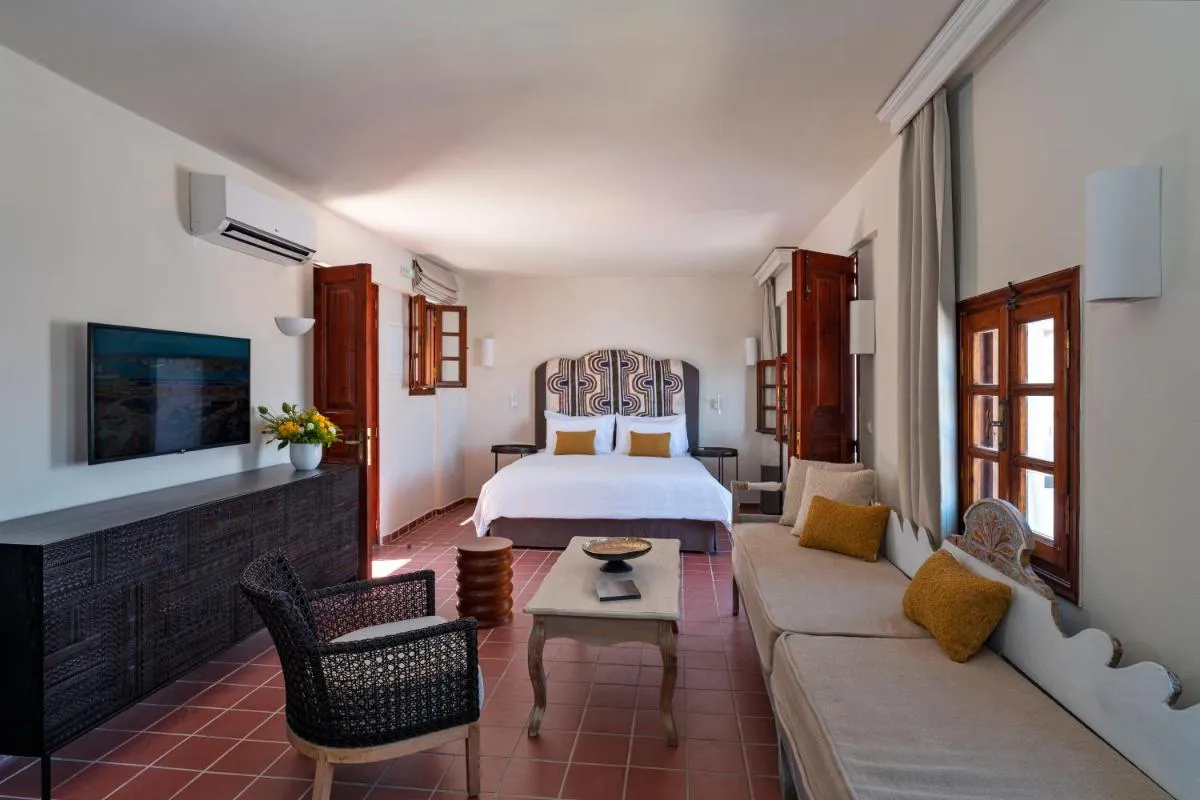 Image 4 of Maris Lindos Suites & Apartments
