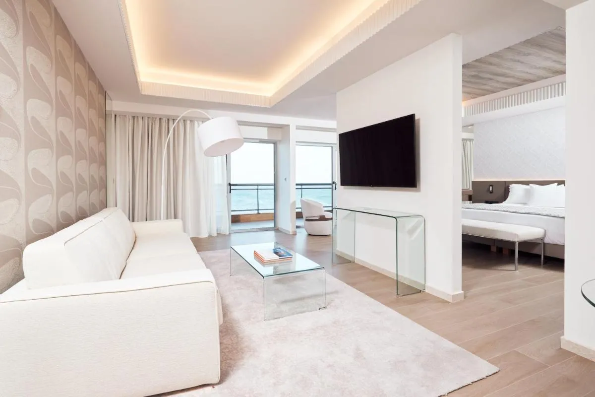 Image 4 of Mediterranean Hotel