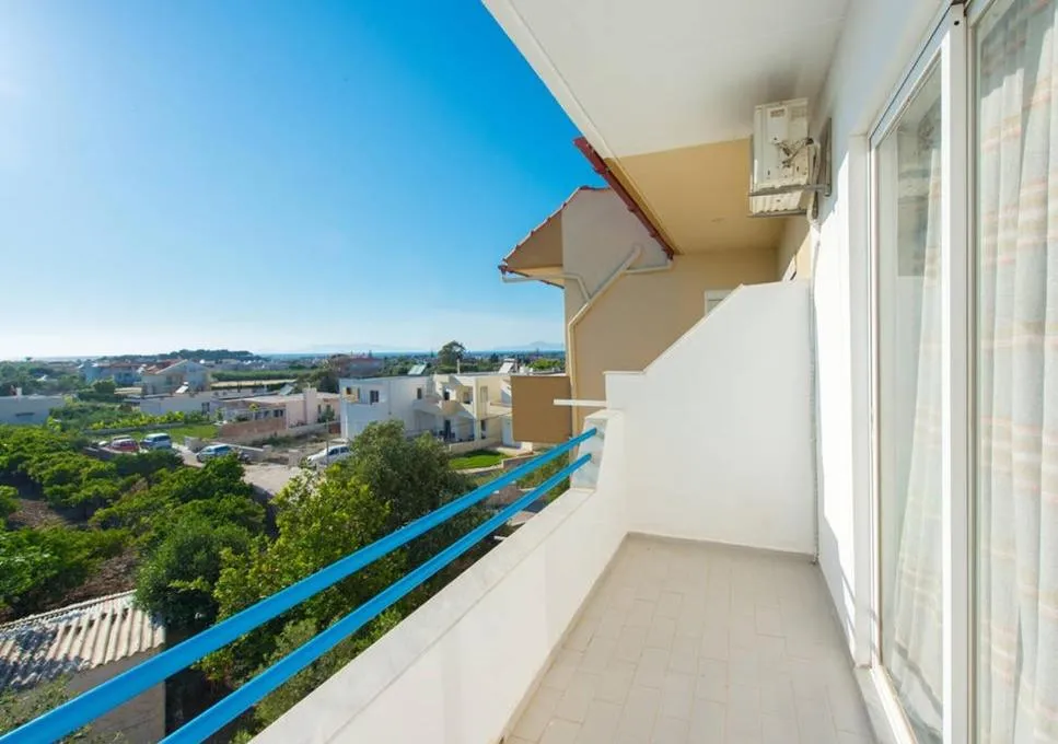 Image 4 of Merryland Studios & Apartments