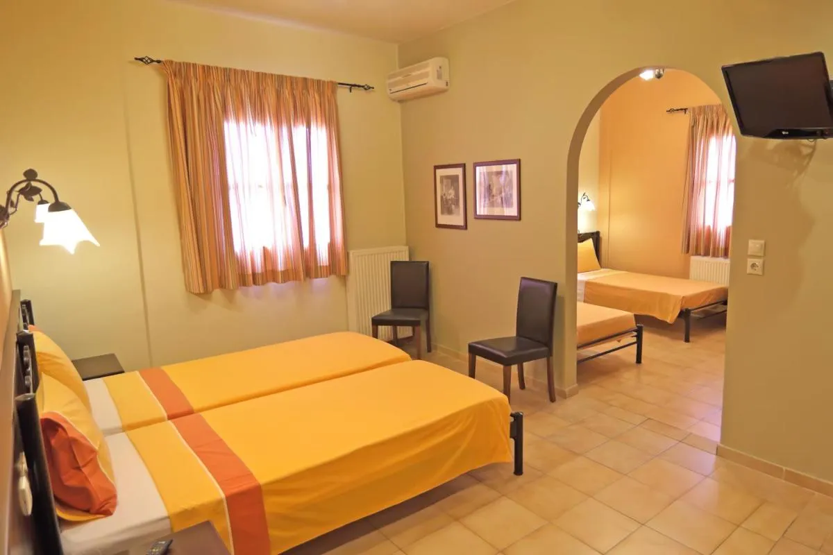 Image 1 of Minos Pension