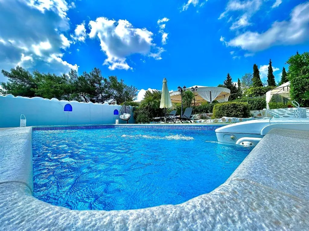 Image of Nicole Luxury Villas