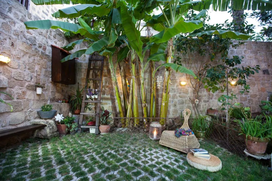 Image of OLD TOWN CLASSIC HOUSE RHODES