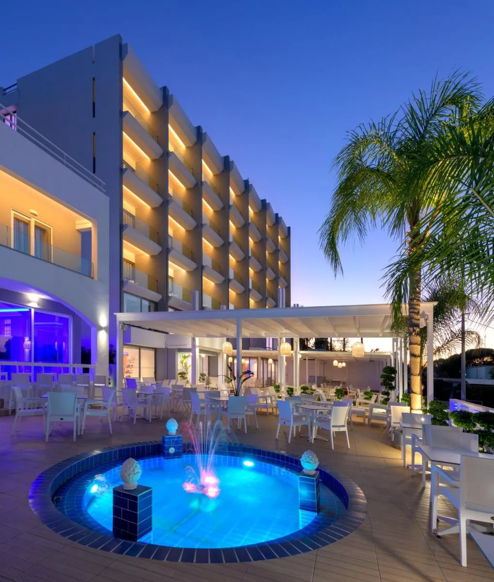 Image 3 of Oceanis Park Hotel