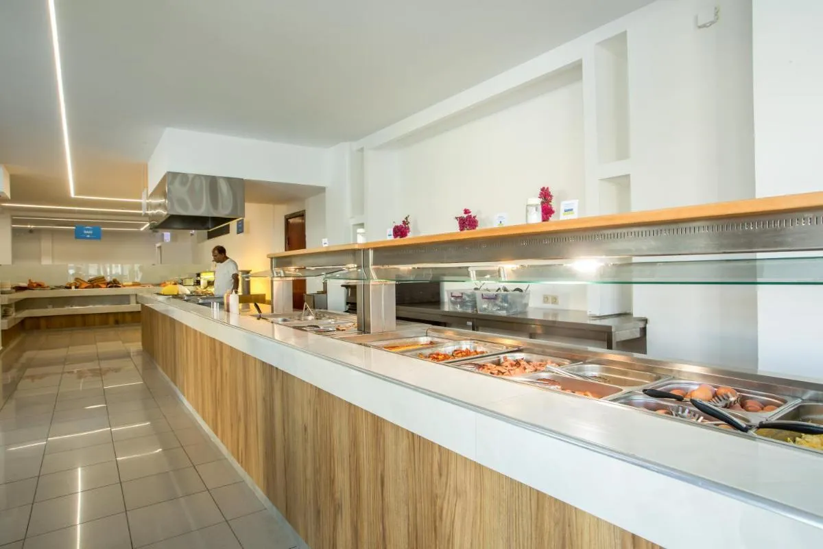 Image 4 of Olympia Sun Hotel